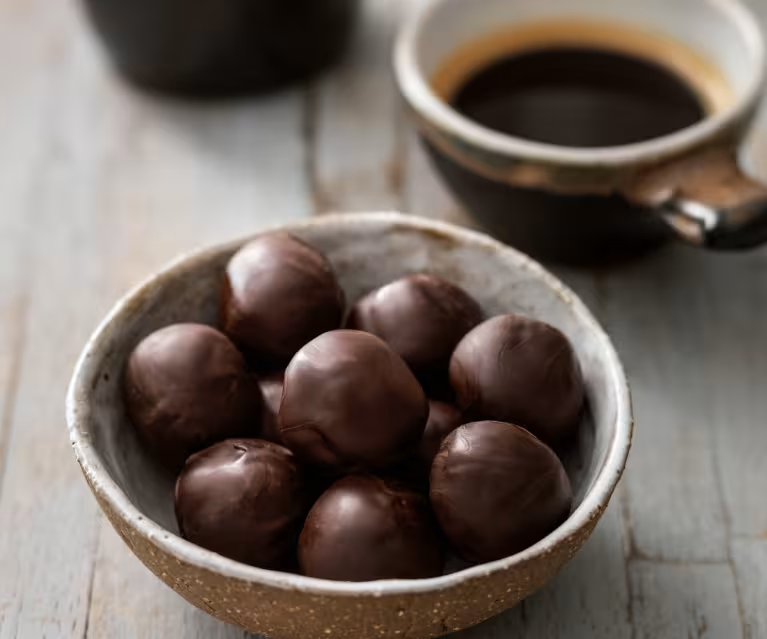 Almond Truffles Dark Chocolate